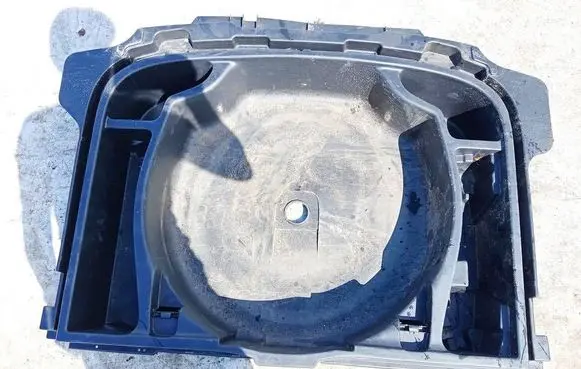 Volvo C30 Spare wheel bolt 