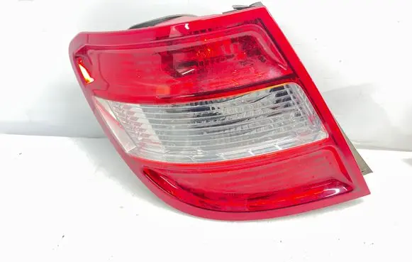 Mercedes-Benz C W204 Rear/tail lights UL0763055