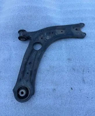 Audi Q3 F3 Front lower control arm/wishbone 3Q0407154D 3Q0407154