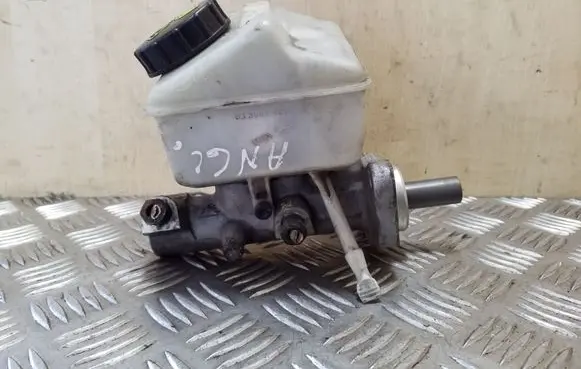 Volvo XC90 Master brake cylinder 8683272