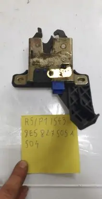 Audi A4 S4 B6 8E 8H Tailgate/trunk/boot lock/catch/latch 8E5827505A
