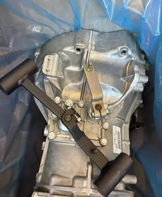 Nissan Cab Star Manual 6 speed gearbox 32010LC11A