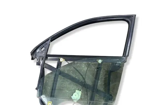 Volkswagen Touareg I Front door window regulator with motor 7L0837461F