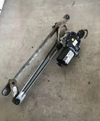 Ford Transit Courier Front wiper linkage and motor ET7617B571AA ET7617500AE W000058969