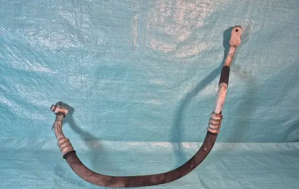 Audi A4 S4 B8 8K Air conditioning (A/C) pipe/hose 8T0260701C
