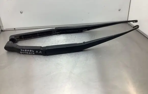 Subaru Outback Front wiper blade arm 