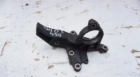 Citroen DS4 Engine mounting bracket