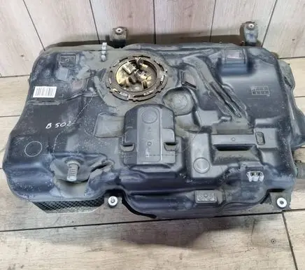 Mercedes-Benz A W176 Fuel tank A2464702701 MF2701130210265