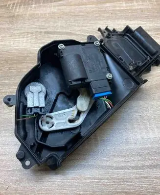 Audi A6 S6 C6 4F Air flap motor/actuator 4F0820511A 0132801359 PAIR