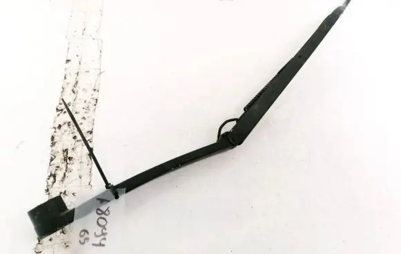 Hyundai Santa Fe Front wiper blade arm
