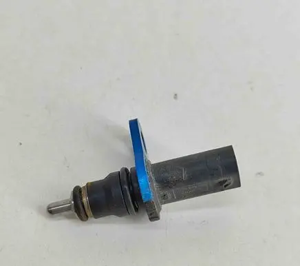 Coolant temperature sensor