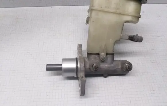 Opel Vectra C Master brake cylinder