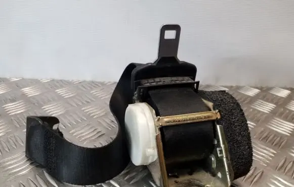 Ford Focus Rear seatbelt 4M51A611B68AG 33031802