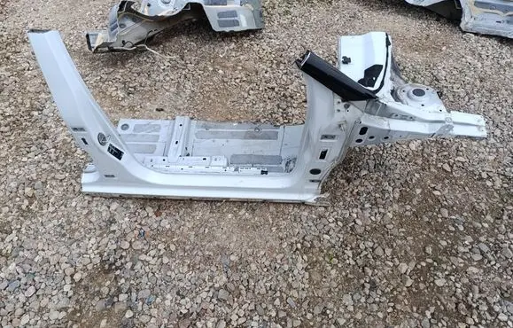 Seat Arona Front quarter panel 
