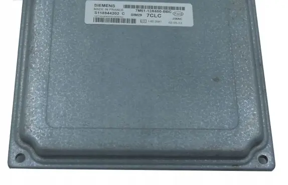 Ford Focus Engine control unit/module 7M5112A650BBC 7CLC