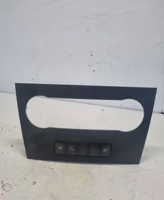 Mercedes-Benz B W245 Seat heating switch 1698209010 33460902