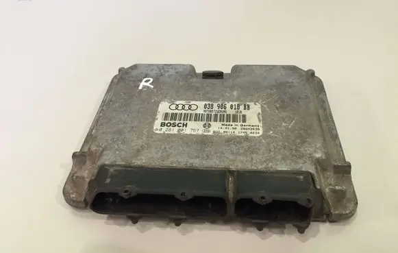 Audi A3 S3 8L Engine control unit/module 038906018BB 0281001757