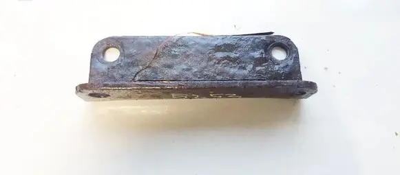 KIA Sportage Engine mounting bracket