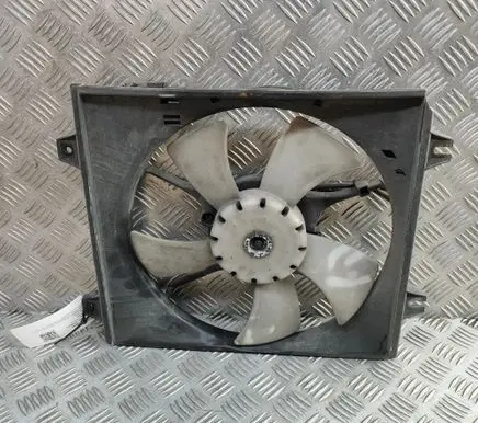 Mitsubishi 3000 GT Radiator cooling fan shroud MB356547