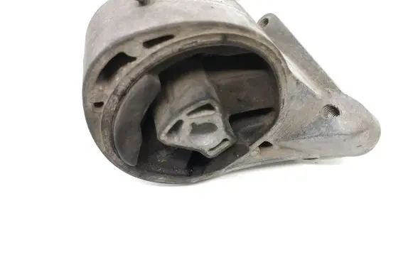 Opel Insignia A Gearbox mount