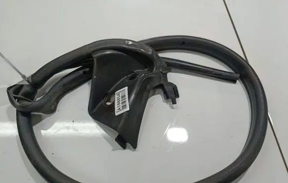 Mercedes-Benz CLS C219 Rubber seal front coupe door A2197370130