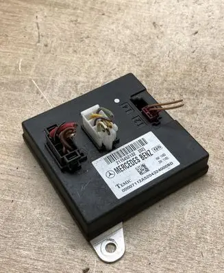 Mercedes-Benz E W211 Comfort/convenience module 2115452132