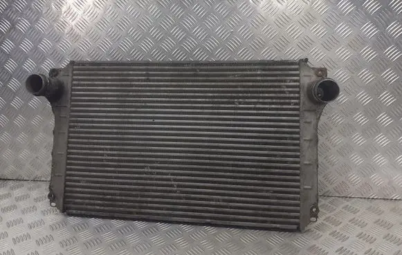 Toyota Avensis T250 Intercooler radiator JD127100-2220