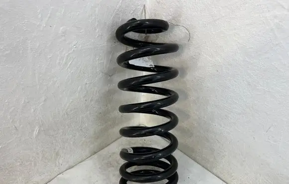 Jaguar XE Rear coil spring GX735534FB