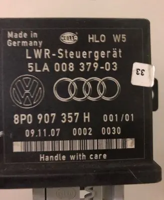 Audi A6 S6 C6 4F Light module LCM 8P0907357H 00020030 5LA00837903