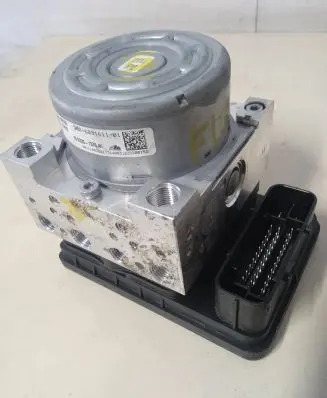 BMW 4 F36 Gran coupe ABS Pump 6891612
