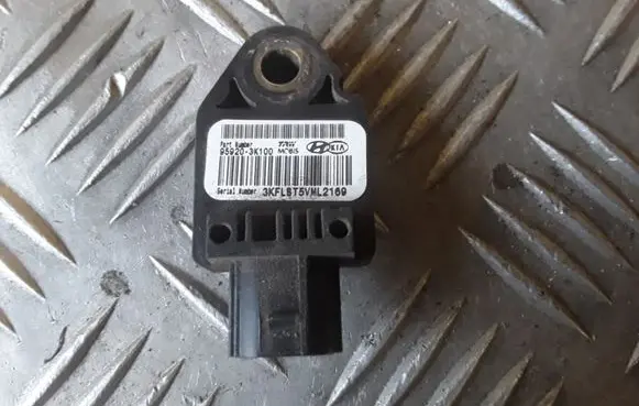 KIA Carnival Airbag deployment crash/impact sensor 959203K100