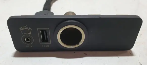 USB socket connector