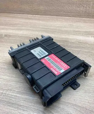 Audi 80 90 S2 B4 Engine control unit/module ECU 443907311C 0261200273