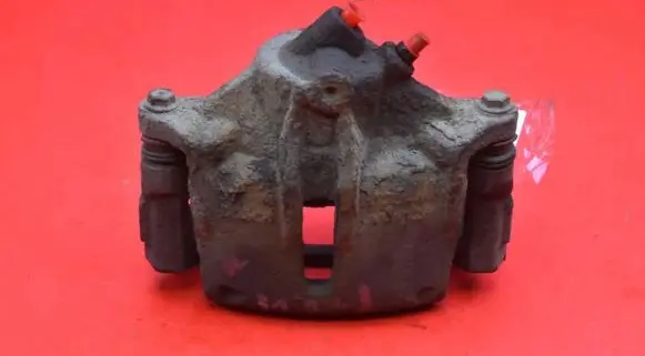 Ford Mondeo Mk III Front brake caliper