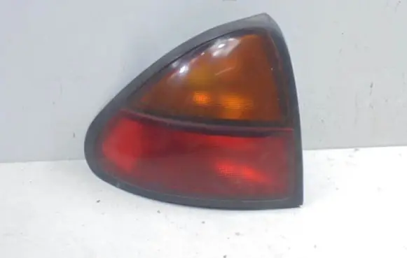 Mazda 323 F Rear/tail lights 043-1436L