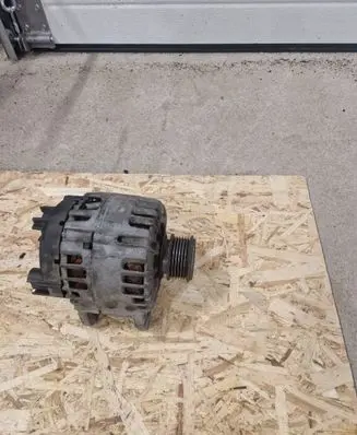 Volkswagen PASSAT B6 Generator/alternator 021903026L TG17C019 2542783C