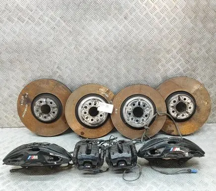 BMW 8 G16 Brake discs and calipers set 6887397 6887398