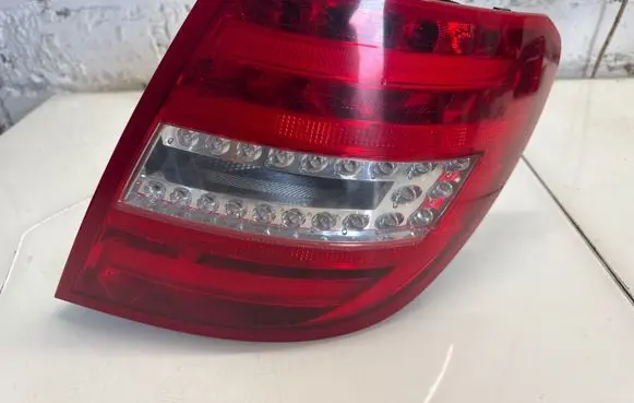 Mercedes-Benz C W204 Rear/tail lights 2048204764 000013 201309