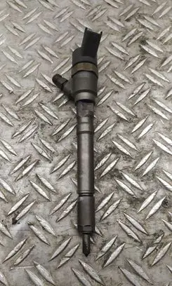 Fuel injector