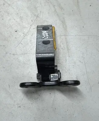 Volvo V60 Rear door lower hinge A046572