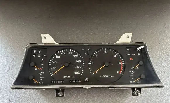 Nissan Patrol Y60 Speedometer (instrument cluster) 2482033J18 2483533J10 2481033J69