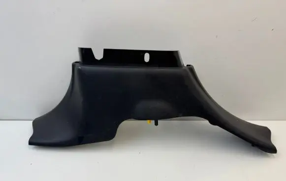 Land Rover Range Rover L405 (B) pillar trim (bottom) CPLA31057A