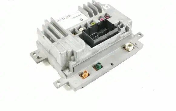 Chrysler Pacifica Radio/CD/DVD/GPS head unit 68232026AM