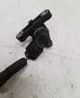 Volvo XC70 Crankshaft position sensor 30637803
