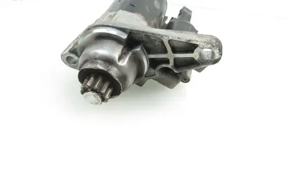 Skoda Fabia Mk1 (6Y) Starter motor 02T911023G