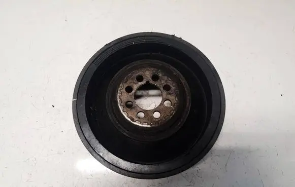 Audi A6 S6 C5 4B Crankshaft pulley 059105251M