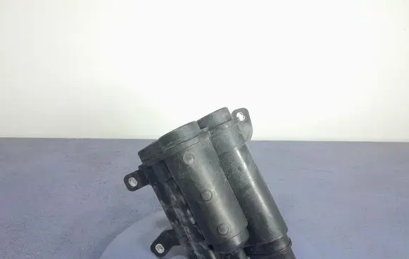 BMW X4 F26 Active carbon filter fuel vapour canister 7475675