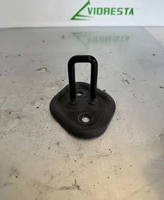 Nissan Leaf I (ZE0) Trunk lock loop 