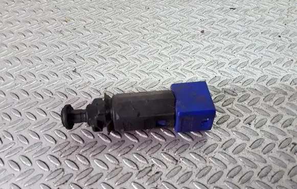Clutch pedal sensor