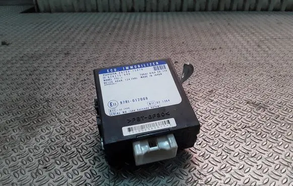 Toyota Corolla Verso E121 Immobilizer control unit/module 8978013010